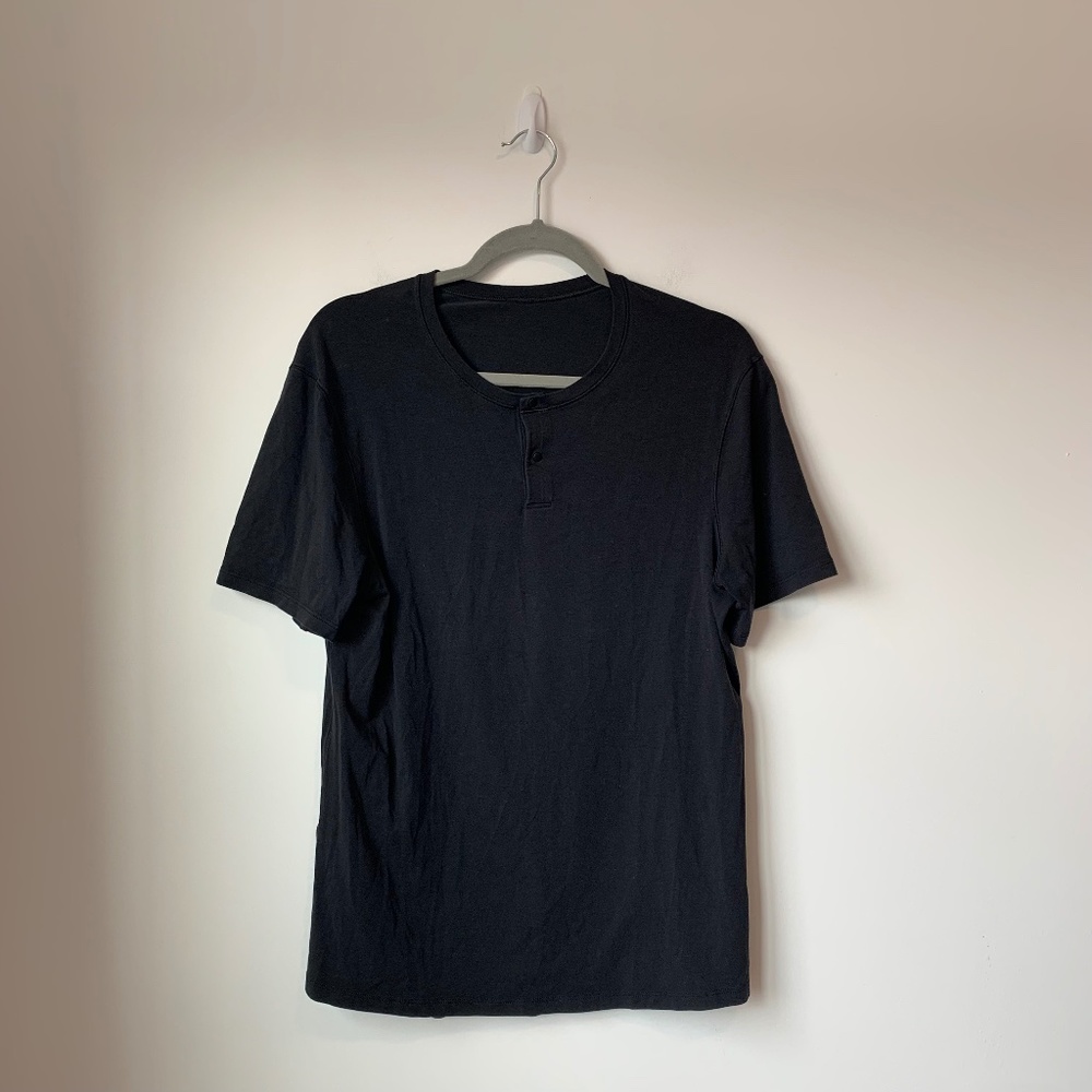 Mens Lululemon 5 Year Basic Henley Shirt - Black